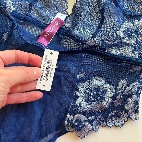 Adore me lace bodysuit 1 - Picture 4 of 4